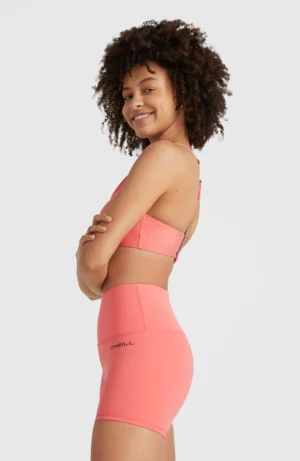 Active shorty női rövid sportnadrág barack színben oldalról