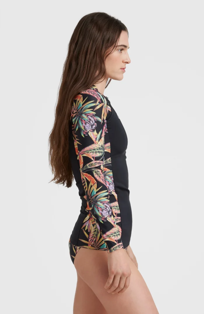 Anglet skin hosszú ujjú női strandpóló fekete - trópusi virág mintás oldalról, modellen