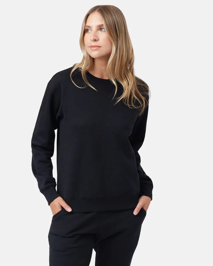 Boyfriend női pulóver fekete színben, modellen