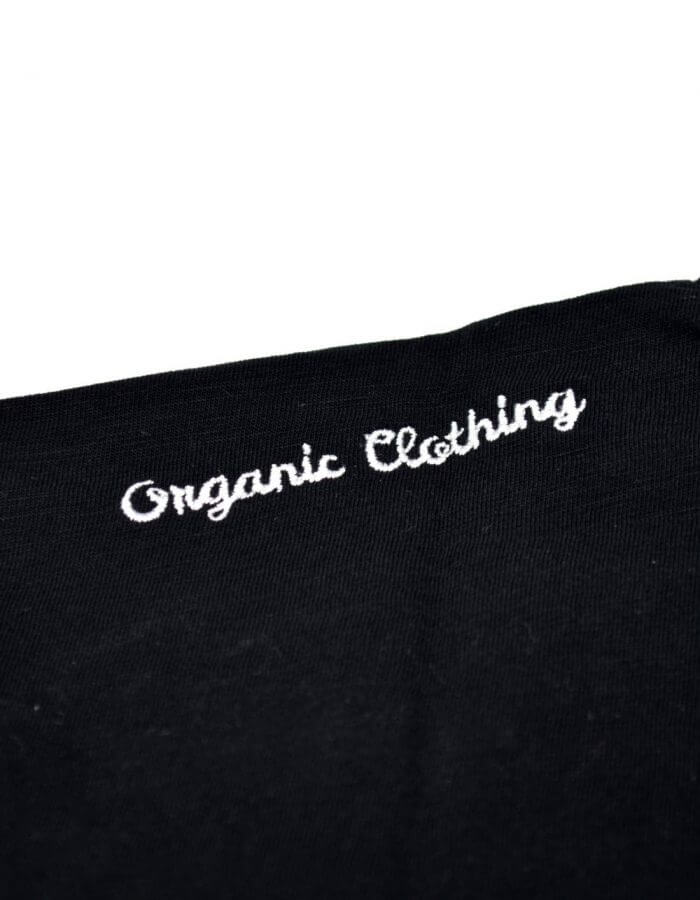 Fekete póló organic hímzés